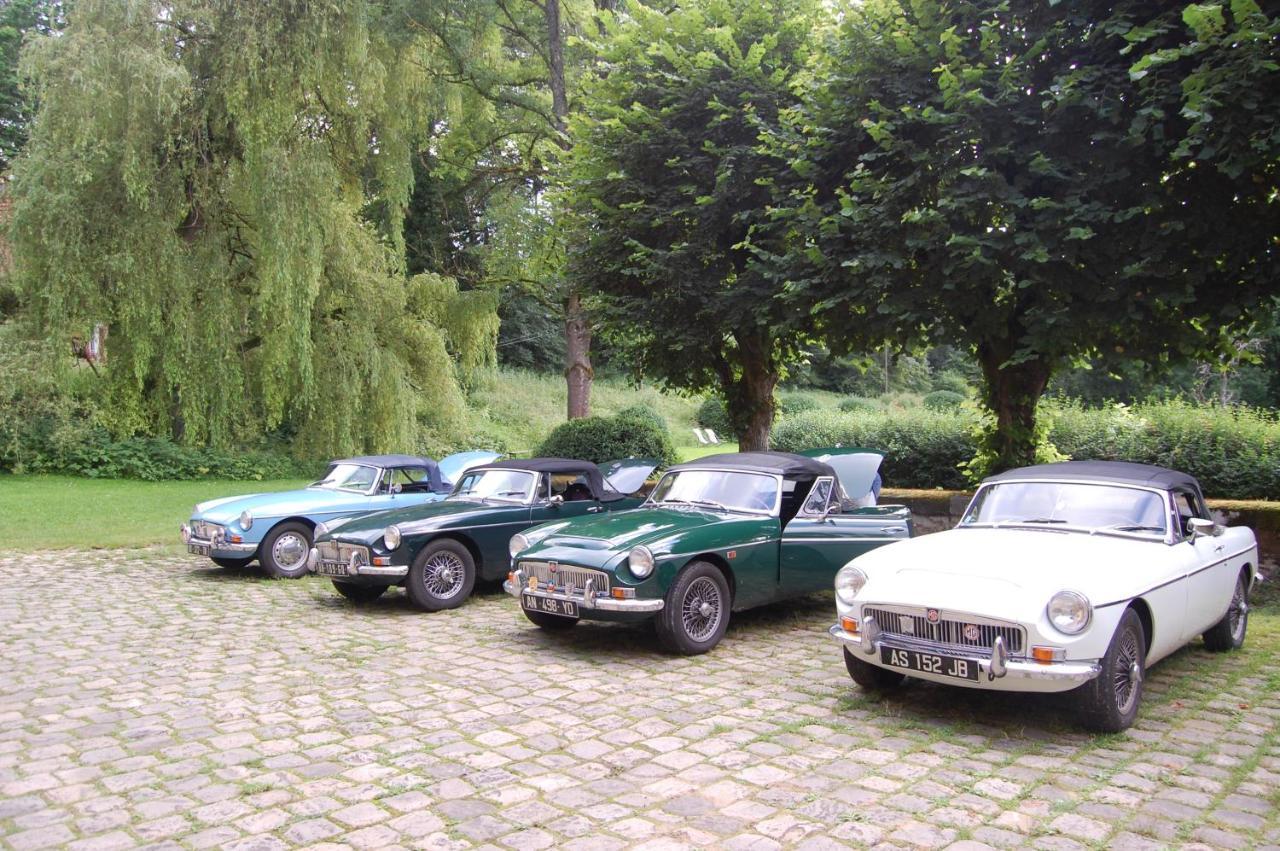 Gite Dans Un Domaine Historique Chevreuse Exteriér fotografie
